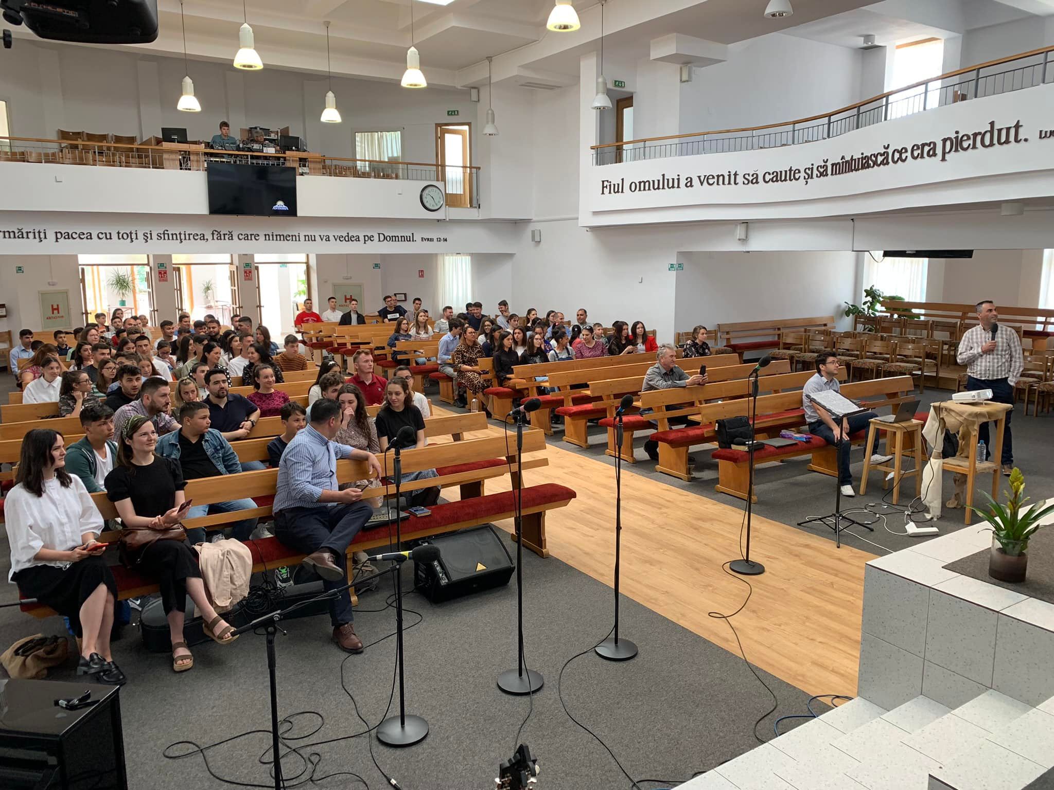BISERICA ANTIOHIA A GAZDUIT CONFERINTA PENTRU TINERI SI ADOLESCENTI - 14 MAI 2022